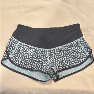 Lululemon Speed Up Low Rise Lined Short -  Black and Gray Women's Shorts